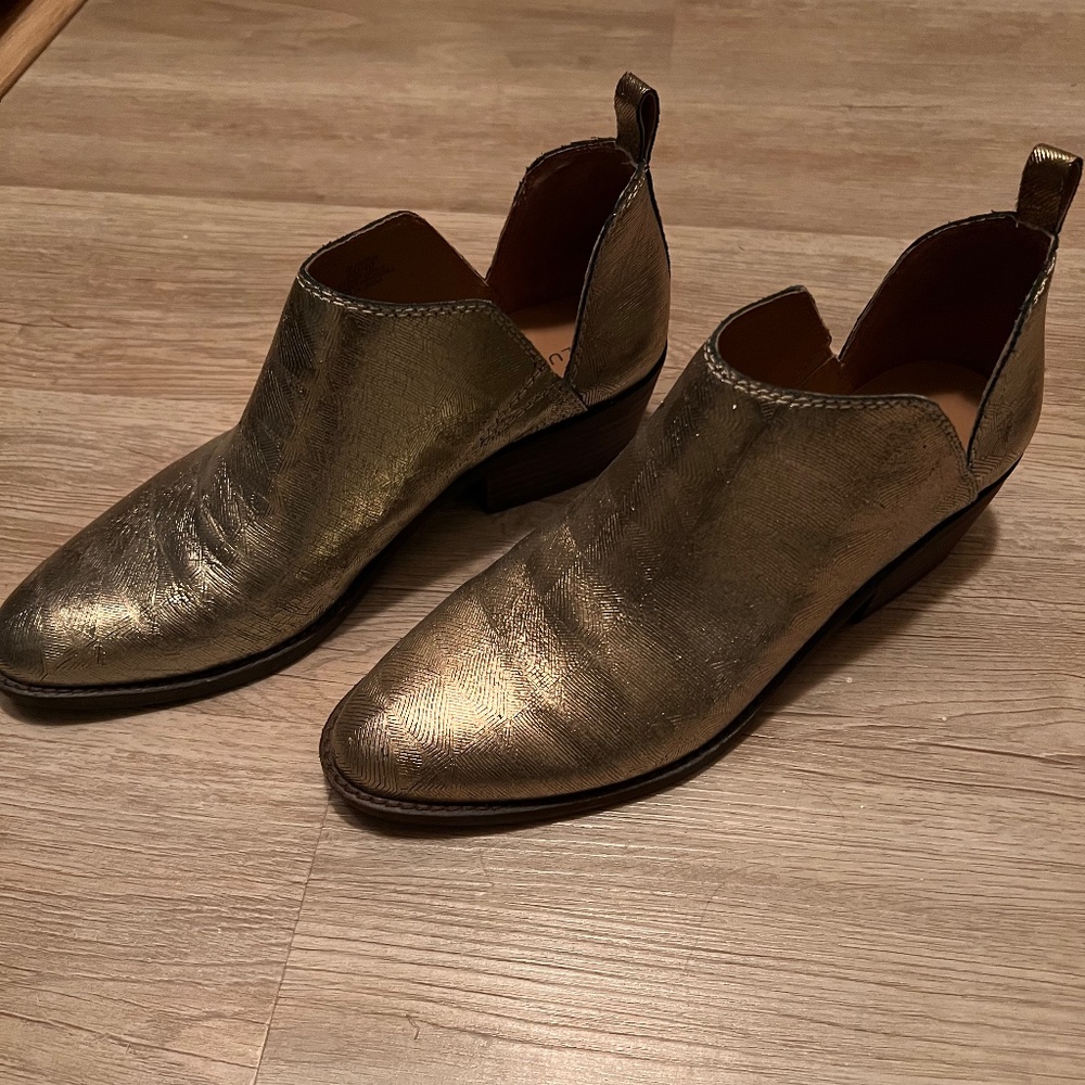 Lucky Brand Gold Booties